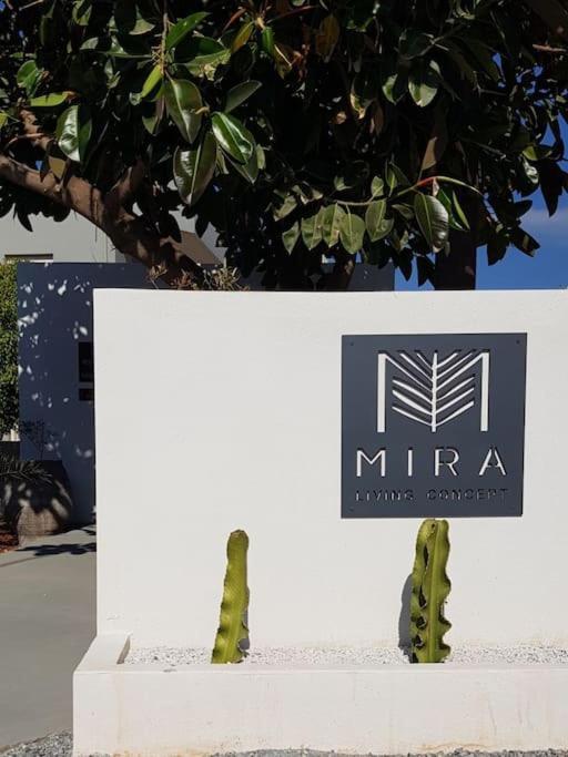 Mira Living Concept Suites Adults Only Kokkini Hani Esterno foto